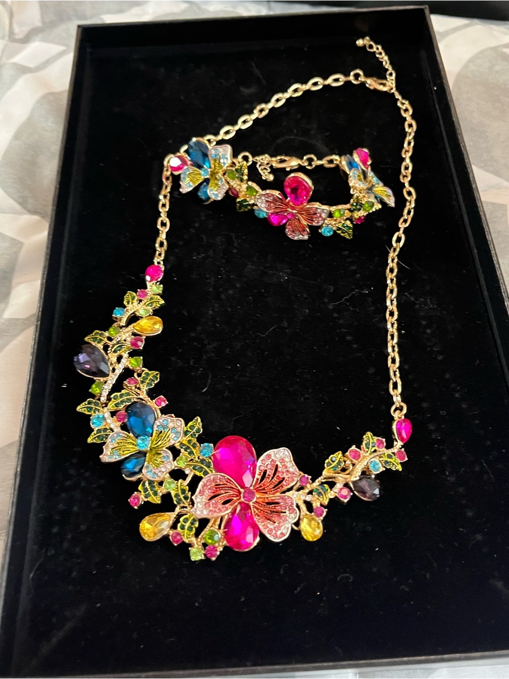 Gold-Tone Multicolor Floral Butterfly Necklace and Bracelet Set